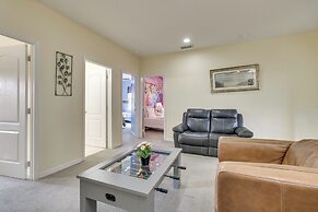 Lanai & Pool: Spacious Villa Near Disney!