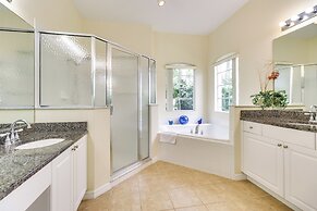 Lanai & Pool: Spacious Villa Near Disney!