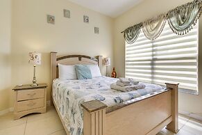 Lanai & Pool: Spacious Villa Near Disney!