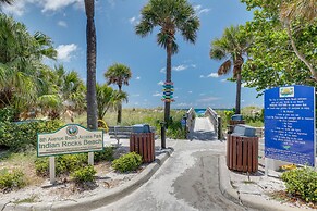 Walk to the Ocean: Indian Rocks Beach Condo