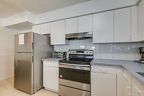 Walk to the Ocean: Indian Rocks Beach Condo