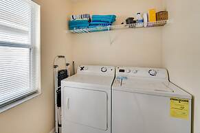 Kissimmee Vacation Rental w/ Pool ~ 4 Mi to Disney