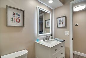 Indian Rocks Beach Escape: Beach Gear, Near Ocean!