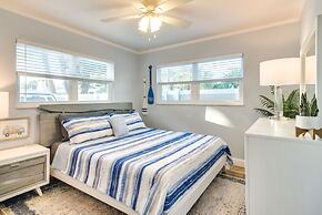Indian Rocks Beach Escape: Beach Gear, Near Ocean!