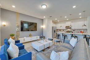 Private Lanai + Resort Perks: Home in Davenport