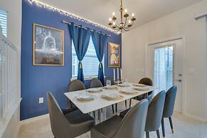 Private Lanai + Resort Perks: Home in Davenport