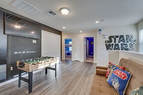 Private Lanai + Resort Perks: Home in Davenport