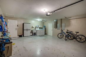 6 Mi to Beach: Cape Coral Home w/ Private Pool