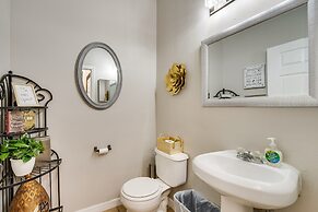 Davenport Family Home w/ Private Lanai & Game Room