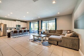 Spacious Kissimmee Escape, Close to Disney World!