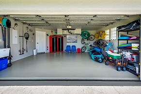 Kayaks & Canal Access: Cape Coral Sanctuary