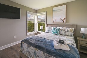 Kayaks & Canal Access: Cape Coral Sanctuary