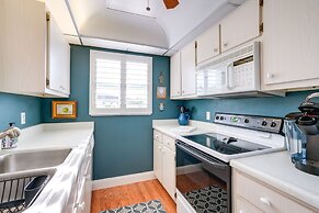 Half Mi to Downtown: Waterfront Cape Coral Condo