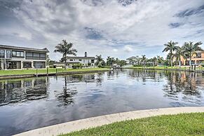 Half Mi to Downtown: Waterfront Cape Coral Condo