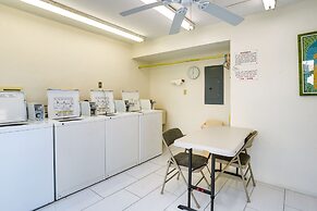 Half Mi to Downtown: Waterfront Cape Coral Condo