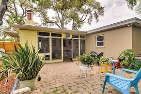 Sunny Florida Escape - Patio & Grill, Near Beaches