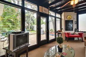 Sunny Florida Escape - Patio & Grill, Near Beaches
