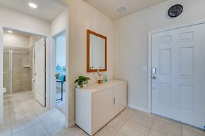 Pet-friendly Townhome w/ Pool, Near Disney World!