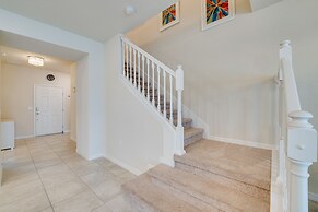 Pet-friendly Townhome w/ Pool, Near Disney World!