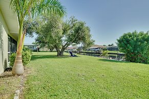 Dock & Screened Porch: Waterfront Cape Coral Home