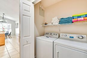 10 Mi to Disney: Home w/ Spa & Heated Pool!