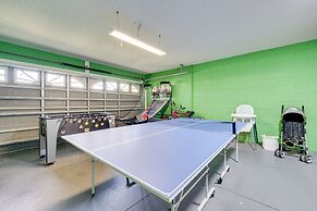 4 Mi to Disney: Home w/ Heated Pool in Kissimmee!