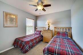 Luxe Davenport Home: Private Pool, Resort Perks!