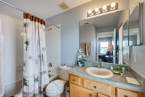 Luxe Davenport Home: Private Pool, Resort Perks!