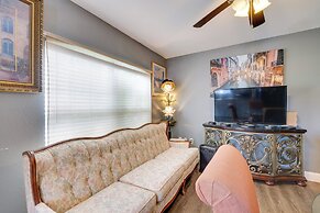 9 Mi to Disney World: Townhome w/ Pool Access!