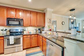 9 Mi to Disney: Davenport Condo w/ Community Pools