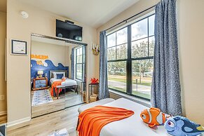 9 Mi to Disney: Davenport Condo w/ Community Pools
