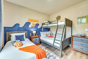 9 Mi to Disney: Davenport Condo w/ Community Pools