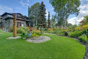 Downtown Anchorage Vacation Rental w/ Garden Views