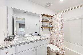 San Antonio Vacation Rental: 3 Mi to Lackland AFB