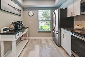 Bonita Springs Home w/ Pool - 2 Mi to Beach!