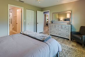 Bonita Springs Home w/ Pool - 2 Mi to Beach!