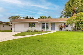 Modern Palm Beach Gardens Home w/ Private Pool