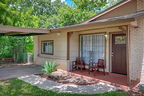 Single-story Home in San Antonio: Great Location!