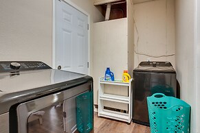 Single-story Home in San Antonio: Great Location!