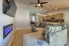 Near Hiking & Golfing: Mesa Home w/ Pool & Patio