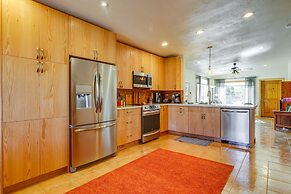 Tempe Vacation Rental: 2 Mi to Arizona State U!