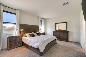 Sunny Arizona Escape w/ Patio, Grill & Fireplace!