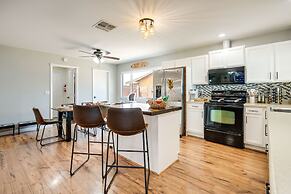 Glendale Getaway: Swim, Putt, Grill, & Relax!