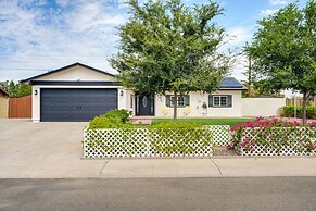 Glendale Getaway: Swim, Putt, Grill, & Relax!