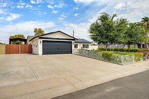 Glendale Getaway: Swim, Putt, Grill, & Relax!