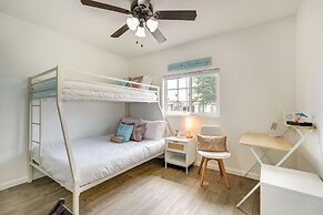 Glendale Getaway: Swim, Putt, Grill, & Relax!