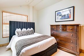 Park City Alpine Retreat w/ Community Pool!