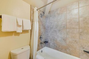 Park City Alpine Retreat w/ Community Pool!