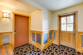 Park City Alpine Retreat w/ Community Pool!