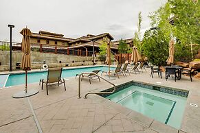 Park City Alpine Retreat w/ Community Pool!